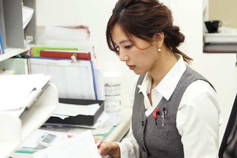 経営管理部で、経理業務を担当